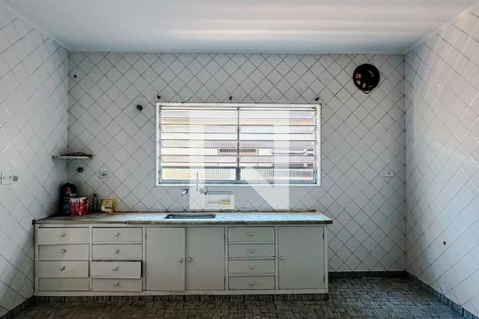 Cozinha de casa para alugar com 2 quartos, 72m² em Vila Regente Feijó, São Paulo
