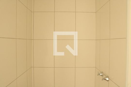 Banheiro de apartamento à venda com 2 quartos, 40m² em Água Branca, São Paulo