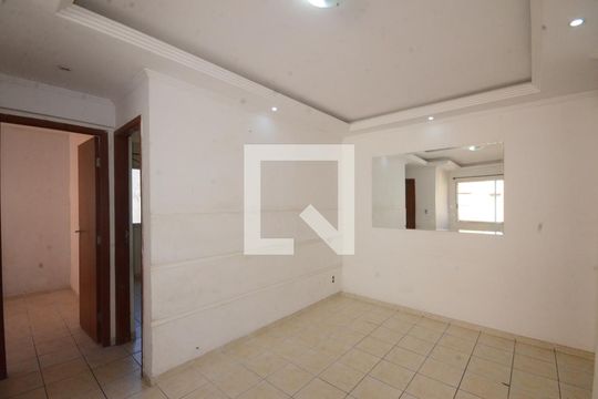 Sala de apartamento para alugar com 2 quartos, 50m² em Campo Grande, Rio de Janeiro