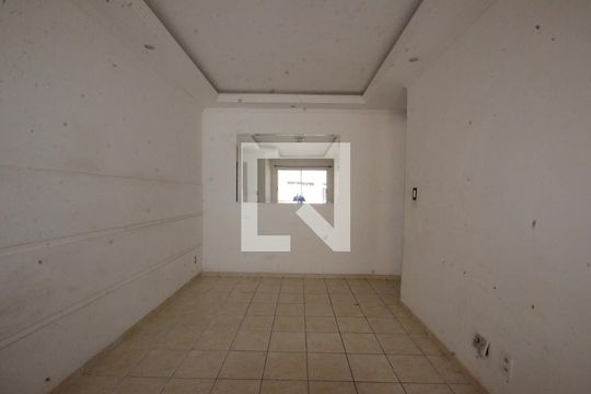 Sala de apartamento para alugar com 2 quartos, 50m² em Campo Grande, Rio de Janeiro