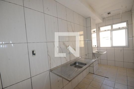 Cozinha de apartamento para alugar com 2 quartos, 50m² em Campo Grande, Rio de Janeiro