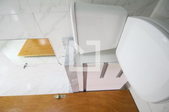 Banheiro de apartamento para alugar com 2 quartos, 70m² em Parque Reboucas, São Paulo