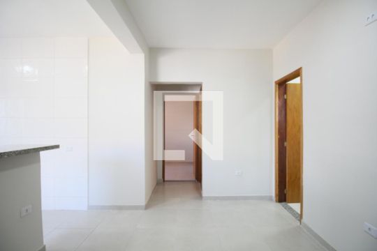 Sala de apartamento para alugar com 2 quartos, 70m² em Parque Reboucas, São Paulo