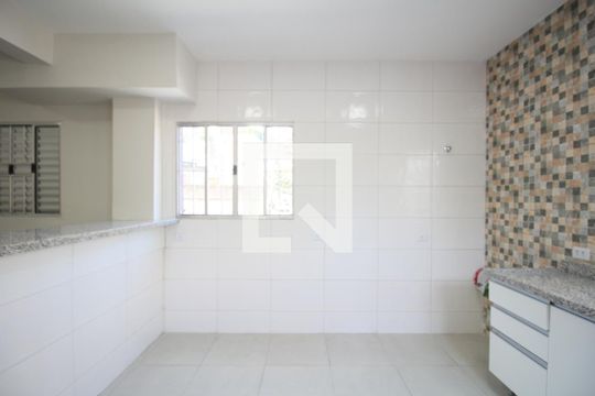 Cozinha de apartamento para alugar com 2 quartos, 70m² em Parque Reboucas, São Paulo