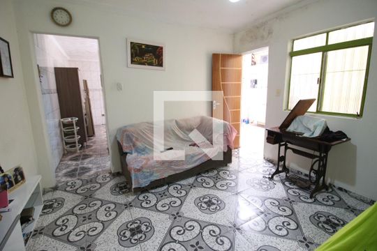 Sala 1 de casa à venda com 4 quartos, 294m² em Bandeiras, Osasco