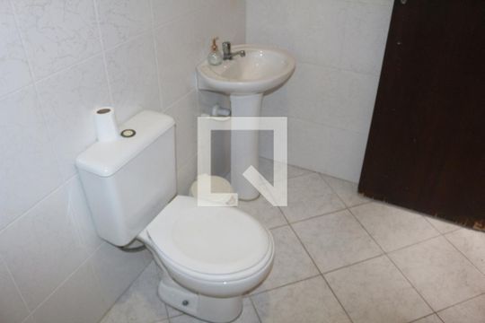 Banheiro 1 de casa à venda com 3 quartos, 423m² em Jardim Sao Caetano, São Caetano do Sul
