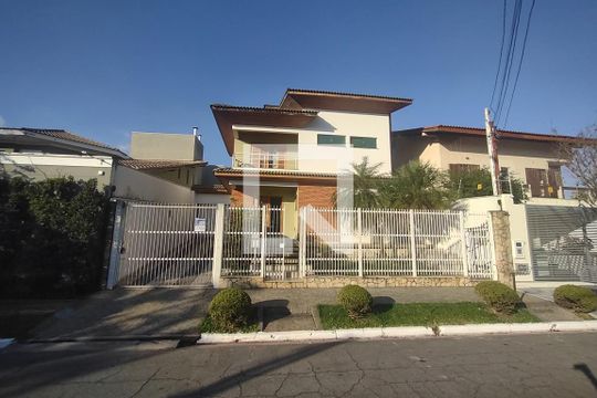 Fachada de casa à venda com 3 quartos, 423m² em Jardim Sao Caetano, São Caetano do Sul