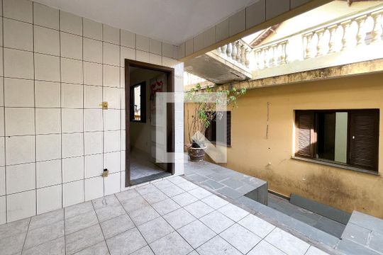 Área de Serviço de casa à venda com 4 quartos, 300m² em Jardim do Mar, São Bernardo do Campo