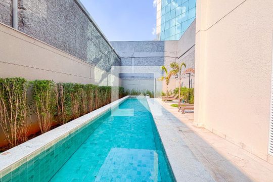 Área comum - Piscina de kitnet/studio para alugar com 1 quarto, 24m² em Pinheiros, São Paulo