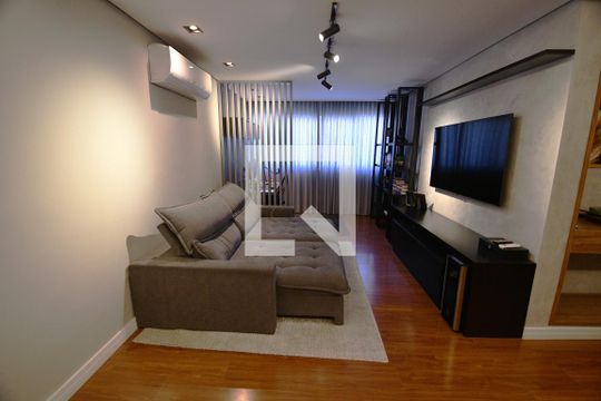 Sala de apartamento para alugar com 3 quartos, 138m² em Conceicao, Campinas
