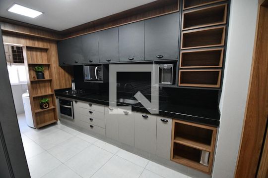Cozinha de apartamento para alugar com 3 quartos, 138m² em Conceicao, Campinas