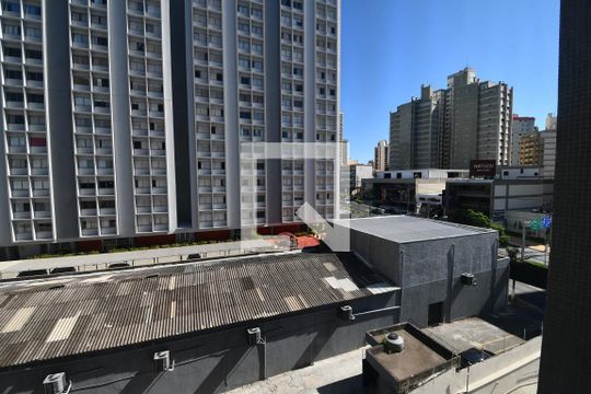 Área de Serviço - Vista de apartamento para alugar com 3 quartos, 138m² em Conceicao, Campinas