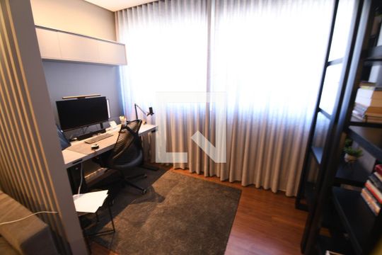 Sala de apartamento para alugar com 3 quartos, 138m² em Conceicao, Campinas