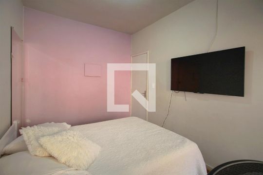 Suíte de casa à venda com 4 quartos, 139m² em Santa Maria, Belo Horizonte