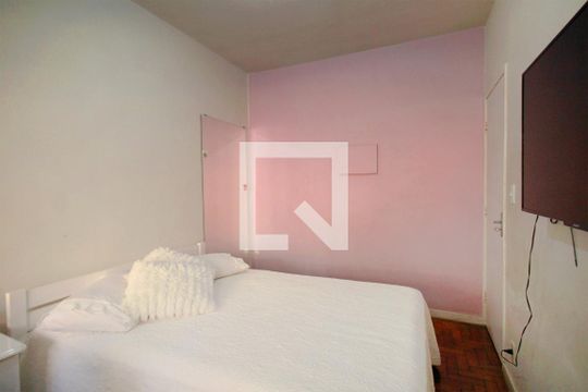 Suíte de casa à venda com 4 quartos, 139m² em Santa Maria, Belo Horizonte