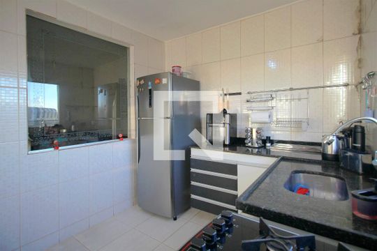 Cozinha de casa à venda com 4 quartos, 139m² em Santa Maria, Belo Horizonte