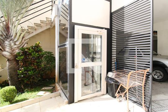 Área comum - Elevador Especial de casa de condomínio à venda com 2 quartos, 115m² em Vila Dom Pedro Ii, São Paulo