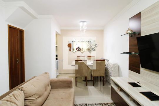 Sala de casa de condomínio à venda com 2 quartos, 115m² em Vila Dom Pedro Ii, São Paulo