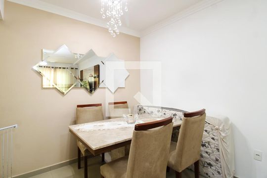 Sala de casa de condomínio à venda com 2 quartos, 115m² em Vila Dom Pedro Ii, São Paulo