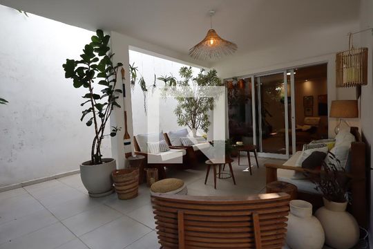 Varanda da Sala de casa à venda com 3 quartos, 351m² em Jardim Lar Sao Paulo, São Paulo