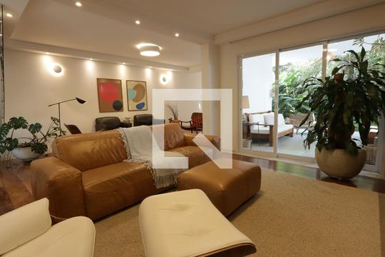Casa à venda com 3 quartos, 351m² em Jardim Lar Sao Paulo, São Paulo