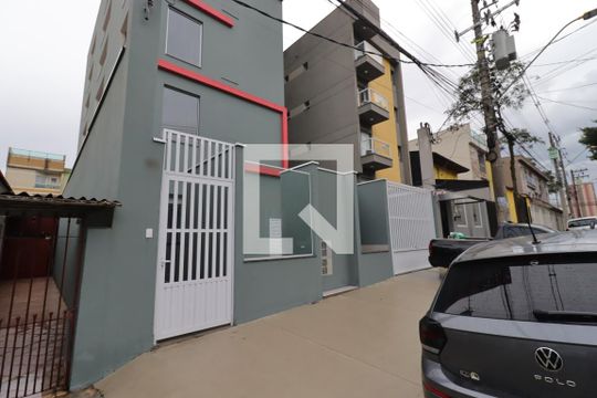 Fachada de kitnet/studio para alugar com 1 quarto, 19m² em Vila Sao Pedro, Santo André