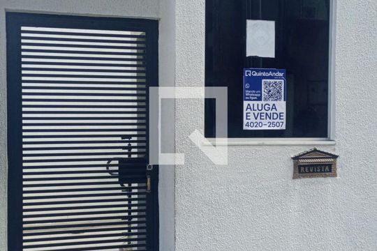 plaquinha instalada de apartamento à venda com 2 quartos, 65m² em Parque Maracana, Contagem
