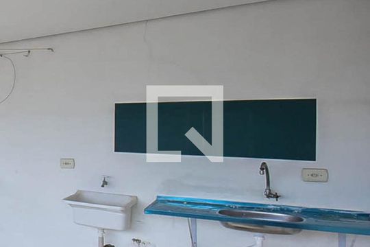 Área de Serviço de casa para alugar com 1 quarto, 52m² em Vila Sonia, São Paulo