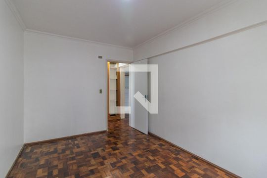 Quarto de apartamento à venda com 1 quarto, 55m² em Centro Histórico, Porto Alegre