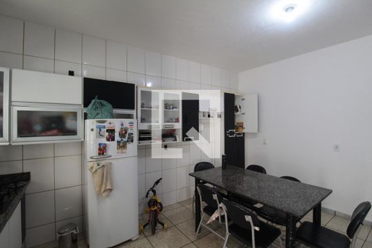 Cozinha de casa à venda com 3 quartos, 180m² em Jaqueline, Belo Horizonte