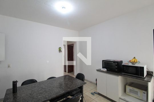 Cozinha de casa à venda com 3 quartos, 180m² em Jaqueline, Belo Horizonte