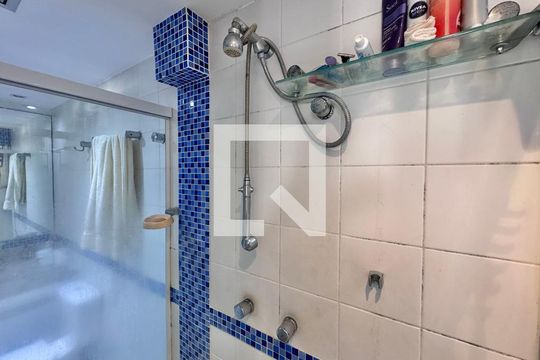 Suíte 1 - Banheiro de apartamento à venda com 3 quartos, 171m² em Recreio dos Bandeirantes, Rio de Janeiro