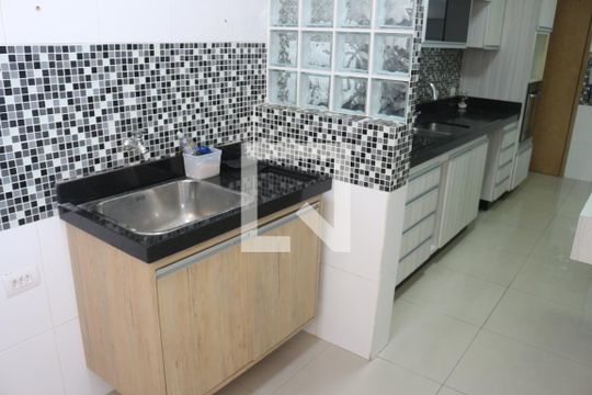 Área de Serviço de apartamento para alugar com 3 quartos, 113m² em Olímpico, São Caetano do Sul