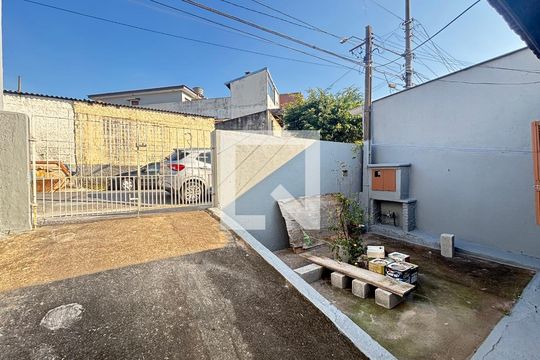 Garagem de casa à venda com 1 quarto, 75m² em Parque Oratório, Santo André