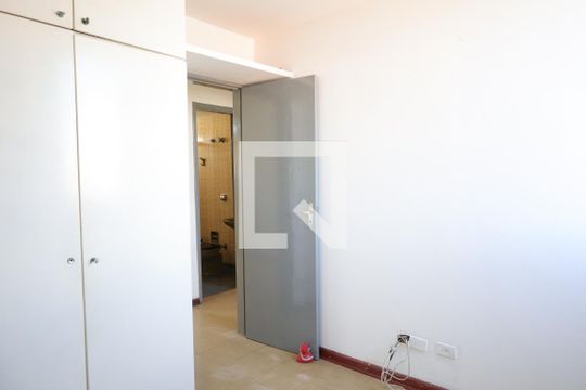 Quarto de apartamento à venda com 2 quartos, 43m² em Vila Santana, São Paulo