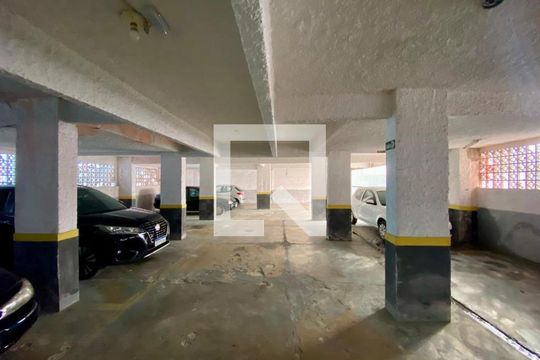 Garagem de apartamento para alugar com 4 quartos, 420m² em Boqueirão, Praia Grande