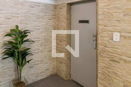 Área comum - Hall do elevador de apartamento para alugar com 2 quartos, 53m² em Penha Circular, Rio de Janeiro