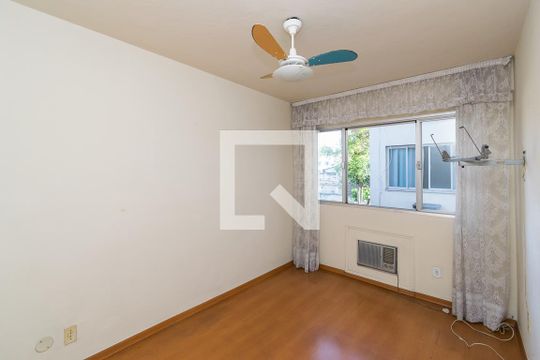 Quarto 2 de apartamento para alugar com 2 quartos, 53m² em Penha Circular, Rio de Janeiro