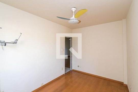 Quarto 2 de apartamento para alugar com 2 quartos, 53m² em Penha Circular, Rio de Janeiro