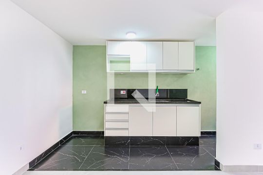 Cozinha de apartamento para alugar com 1 quarto, 42m² em Jardim Trussardi, São Paulo