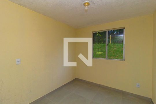 Quarto 2 de apartamento para alugar com 2 quartos, 42m² em Aparecida, Alvorada