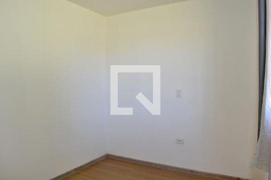 Quarto 2 de apartamento para alugar com 2 quartos, 45m² em Barreirinha, Curitiba