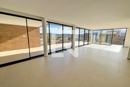 Casa à venda com 3 quartos, 874m² em Alphaville Nova Lima, Nova Lima