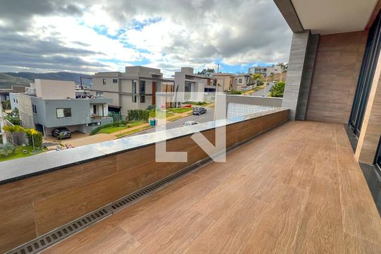 Área comum de casa à venda com 3 quartos, 874m² em Alphaville Nova Lima, Nova Lima