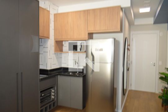 Cozinha de kitnet/studio para alugar com 1 quarto, 29m² em Ipiranga, São Paulo