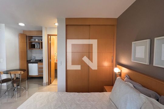 Quarto de apartamento para alugar com 2 quartos, 42m² em Jardim Paulista, São Paulo