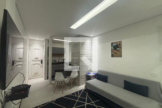 Sala de apartamento à venda com 1 quarto, 32m² em Leblon, Rio de Janeiro