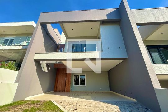 Fachada de casa à venda com 3 quartos, 162m² em Canudos, Novo Hamburgo