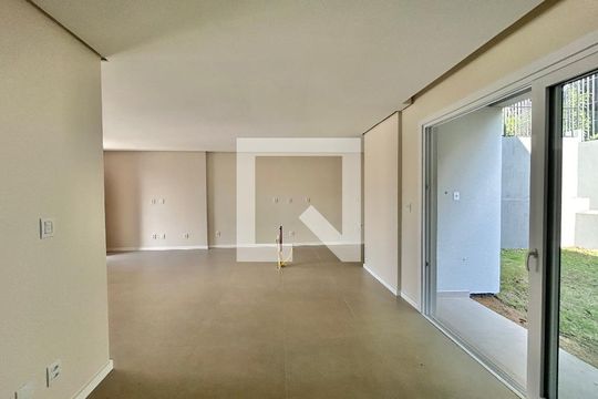 Sala/Cozinha de casa à venda com 3 quartos, 162m² em Canudos, Novo Hamburgo