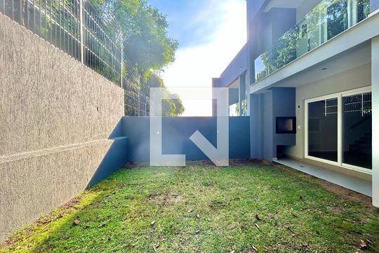 Área comum de casa à venda com 3 quartos, 162m² em Canudos, Novo Hamburgo